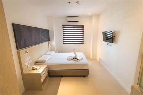Top Hotels Closest to Cubao Station in Cubao .